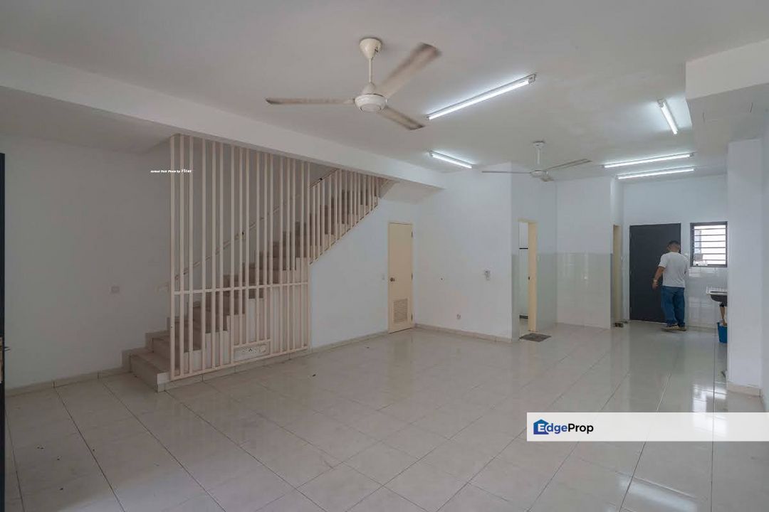 Setia Permai 2, Setia Alam - 2-Storey Intermediate Terrace to Let, Selangor, Shah Alam