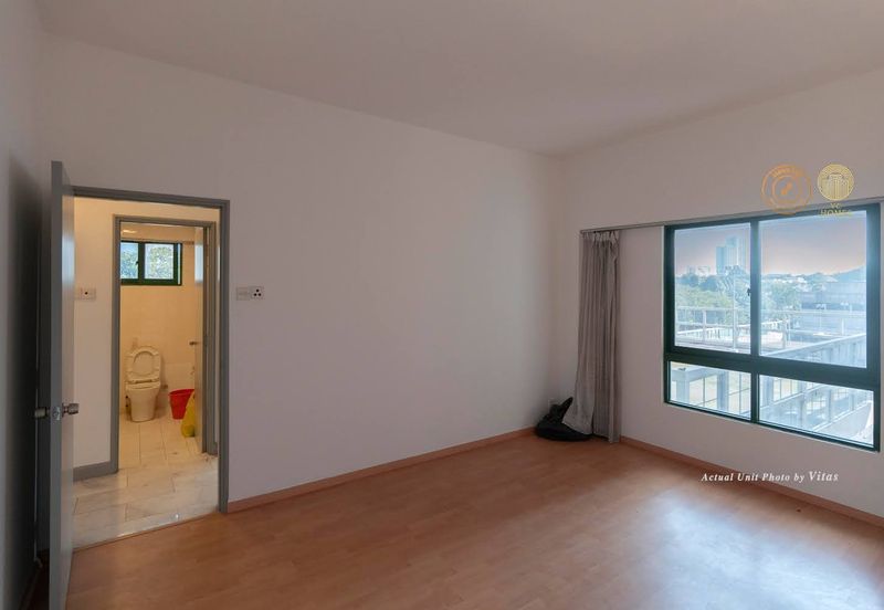 Spring & Summer Villa