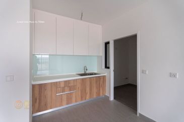 Tuai Barat Residence