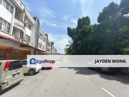Taman Putri Kulai Three Storey Shoplot,Kulai, Johor, Kulai