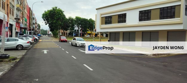 Bandar Indahpura Jalan Kenanga Four Storey Shoplot, Johor, Kulai