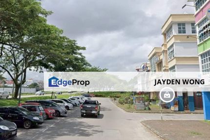 Kulai Ioi 3 Storey Shoplot Facing Main Road, Johor, Kulai