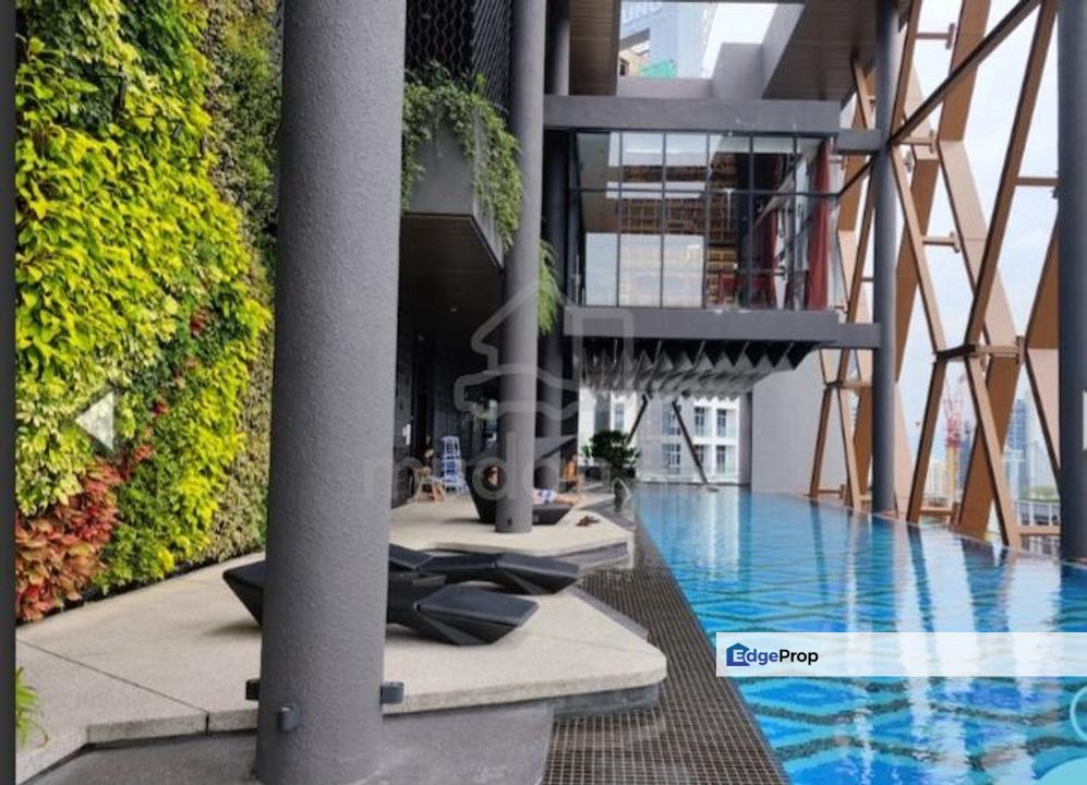 Scarletz KLCC Big Balcony Jacuzzi Suite - Hotel Operator 10% ROI, Kuala Lumpur, KLCC