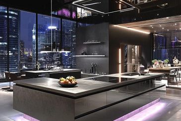 Nautica Lake Suites @ Sunway South Quay