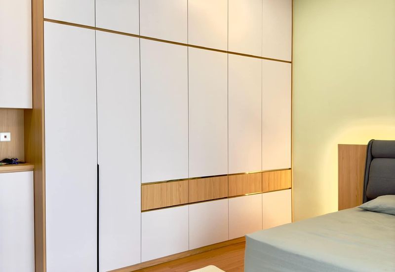 Fully Furnished Freehold!! OUG Completed Unit Ready Move In 2025 Q2