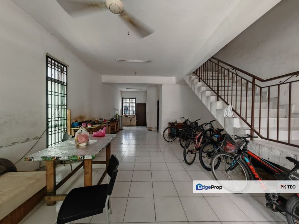 Taman Scientex Senai Double-storey terrace house end lot for sale, Johor, Senai