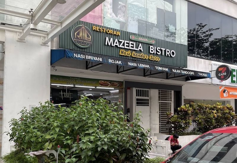 Retail lot at Eve Suite Ara Damansara for sale