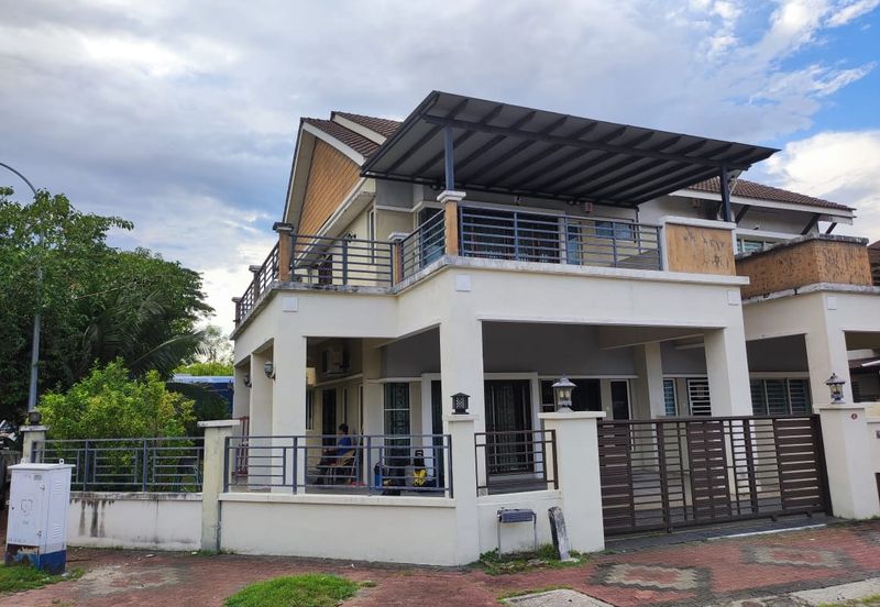 Taman Pengkalan Tiara