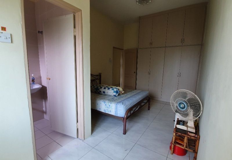 TAMAN PENGKALAN INDAH