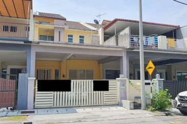 TAMAN PENGKALAN INDAH