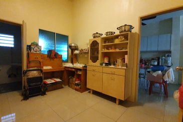 TAMAN PENGKALAN INDAH