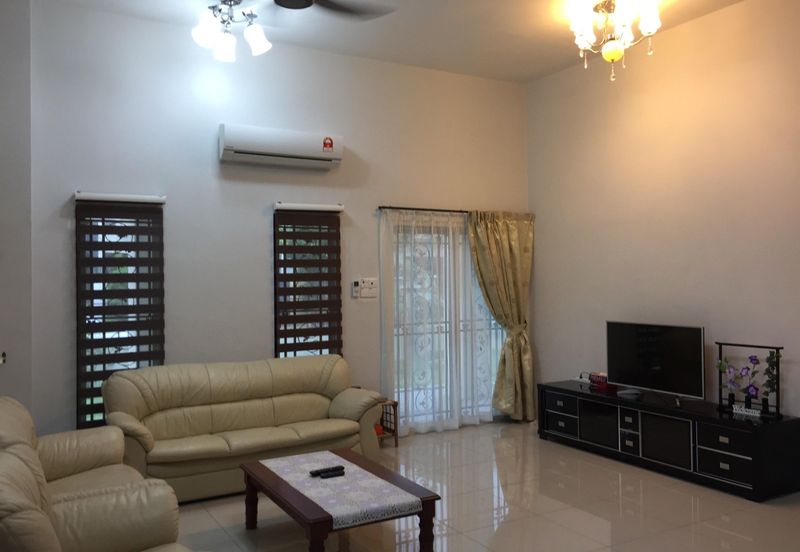 Taman Pengkalan Tiara