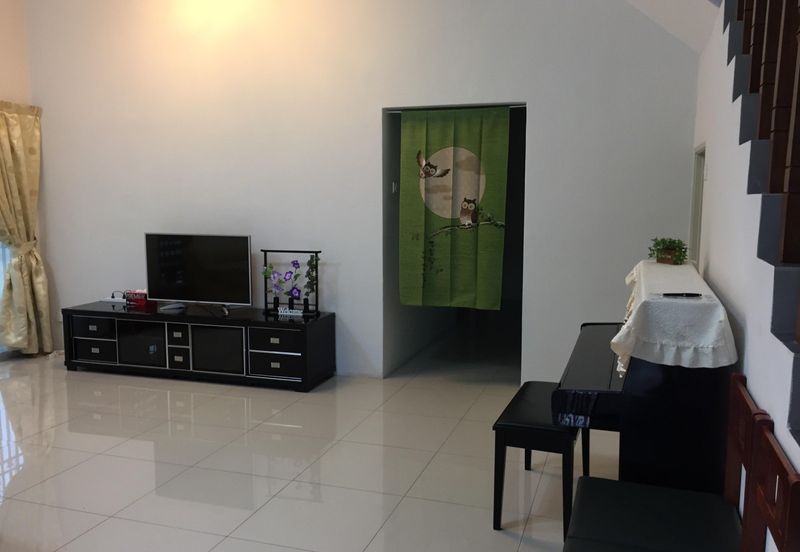 Taman Pengkalan Tiara