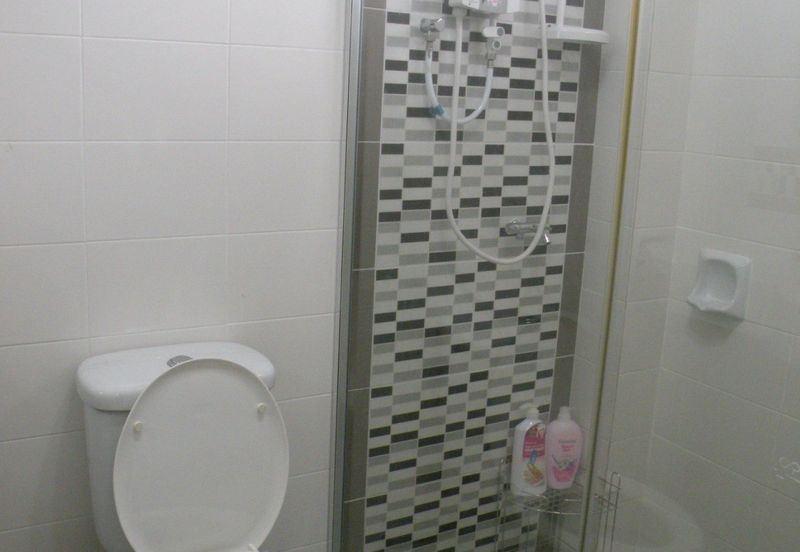 Taman Pengkalan Tiara