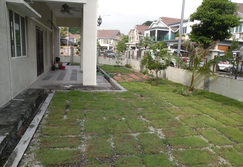 Taman Pengkalan Tiara