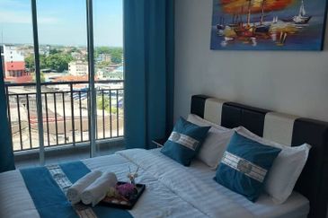 THE MAJESTIC (IMPERIAL & MAJESTIC)