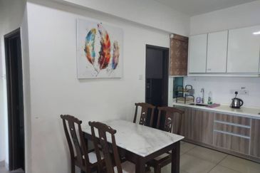 THE MAJESTIC (IMPERIAL & MAJESTIC)