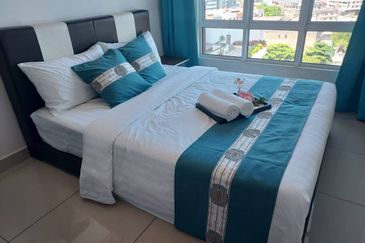 THE MAJESTIC (IMPERIAL & MAJESTIC)