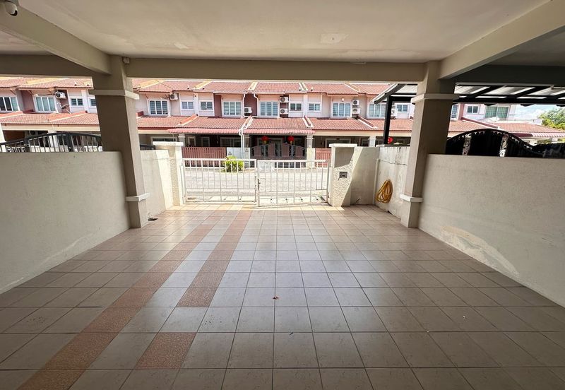 Ipoh Bandar Seri Botani Double Storey House For Sale-Move in condition anf Fully Furnished