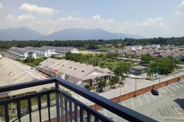 Sky Garden Residences (Pangsapuri Klebang Elegan)