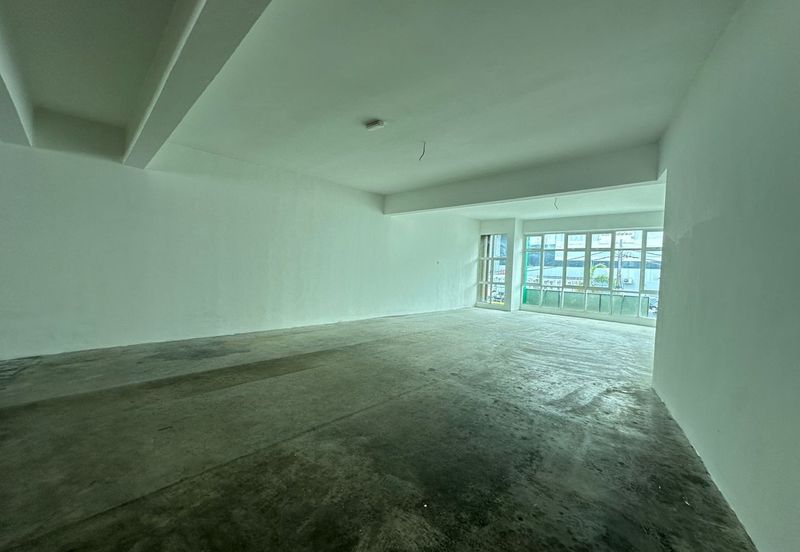 Ipoh Station 18 Shop/office lot For Rent- 1st Floor 2nd Floor available-Crowded Area 