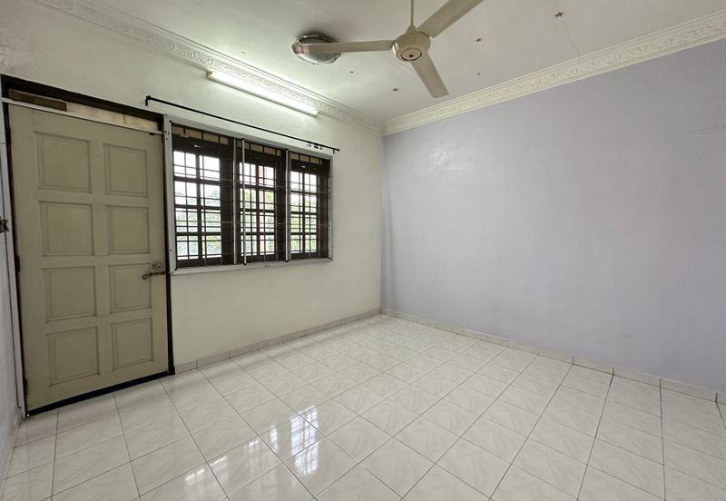 TAMAN PENGKALAN HARAPAN