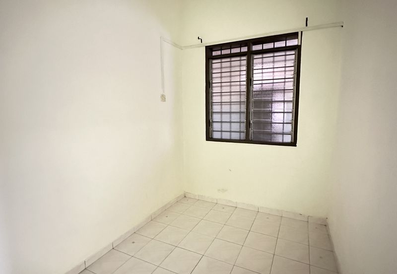 TAMAN PENGKALAN HARAPAN