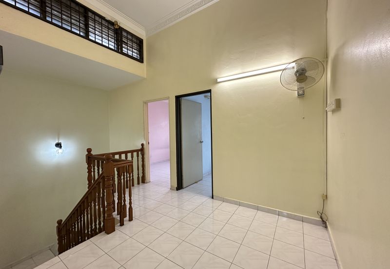 TAMAN PENGKALAN HARAPAN