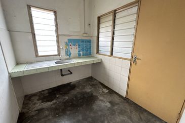 Single Storey House For Rent in Bandar Seri Botani Ipoh