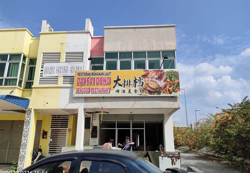 Double Storey Shop For Sale in Station 18 Ipoh