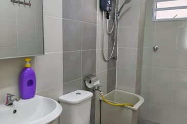 CASA RESIDENCES, CHEMOR