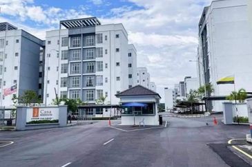 CASA RESIDENCES, CHEMOR