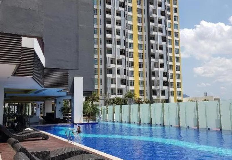 THE MAJESTIC (IMPERIAL & MAJESTIC)