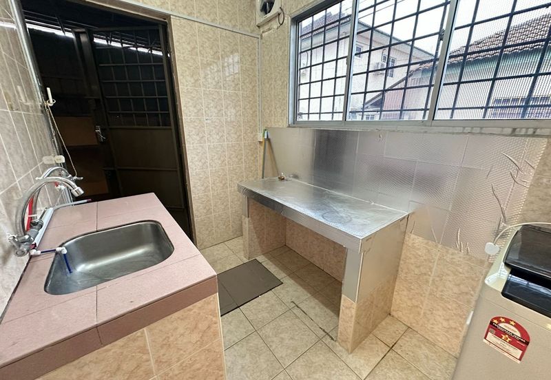 MEDAN PENGKALAN MAKMUR