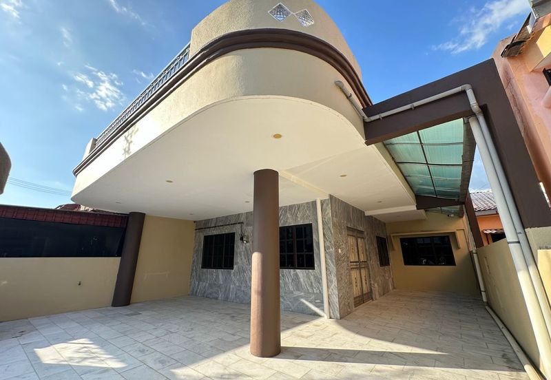 Double Storey Endlot House For Rent in Pengkalan Ipoh-Fully Renovated 