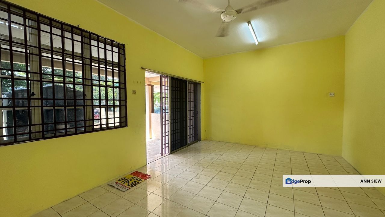 Double Storey House For Rent in Menglembu Ipoh-Convenience area, Perak, Kinta