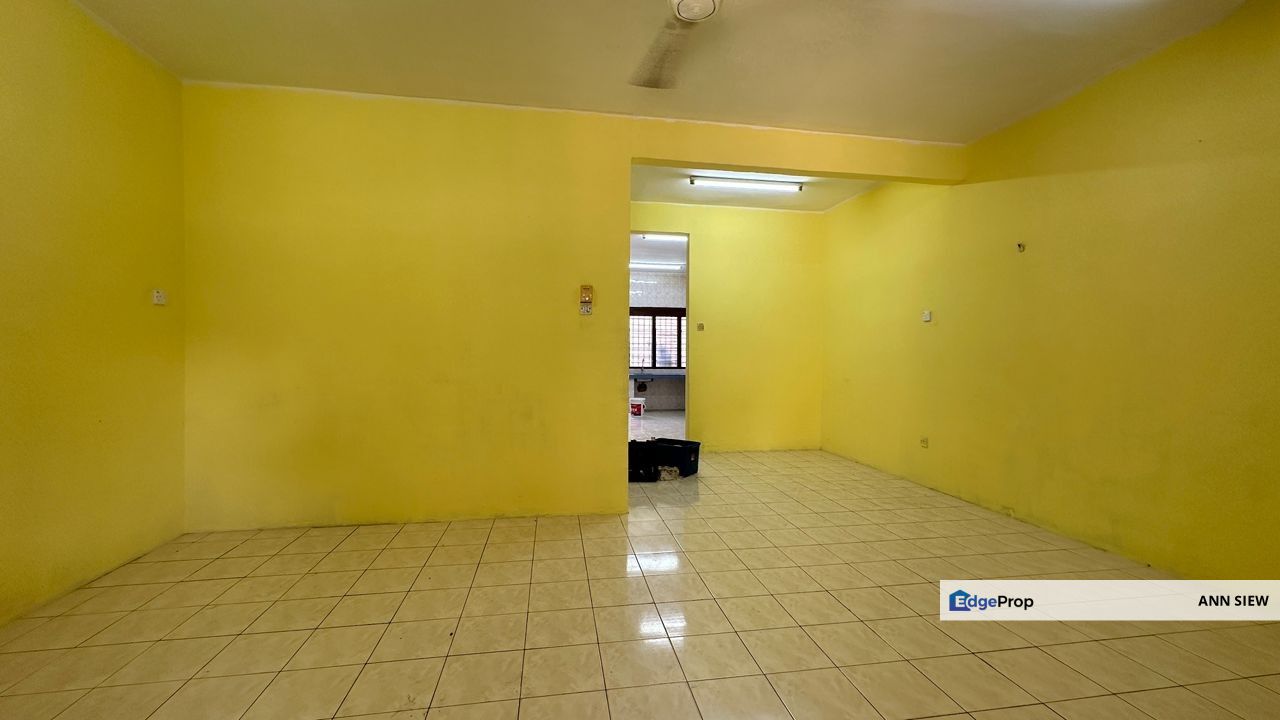 Double Storey House For Rent in Menglembu Ipoh-Convenience area, Perak, Kinta