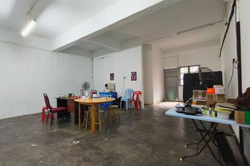 Double Storey Shop Lot For Sale in Station 18 Ipoh - Facing Main Road