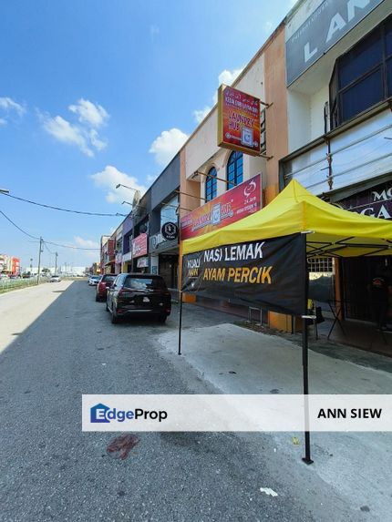 Double Storey Shop Lot For Sale in Station 18 Ipoh - Facing Main Road, Perak, Ipoh