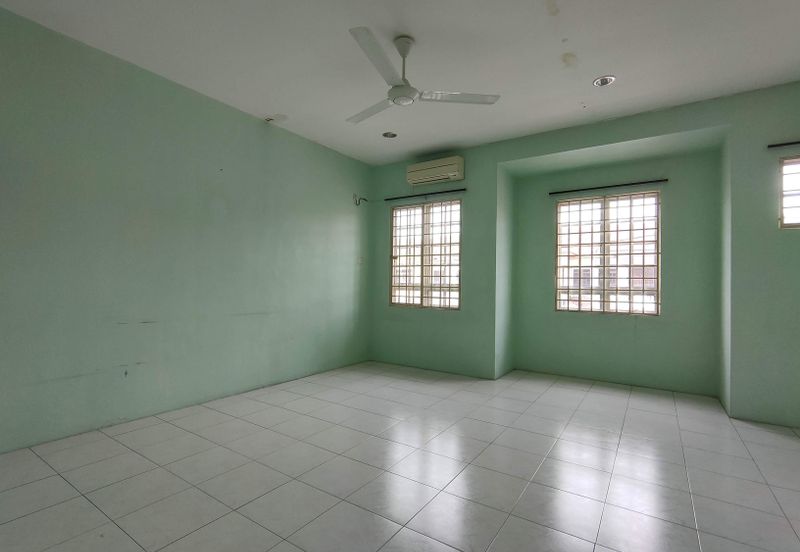 Double Storey Terrace House For Sale at Station 18 / Pengkalan Ipoh 