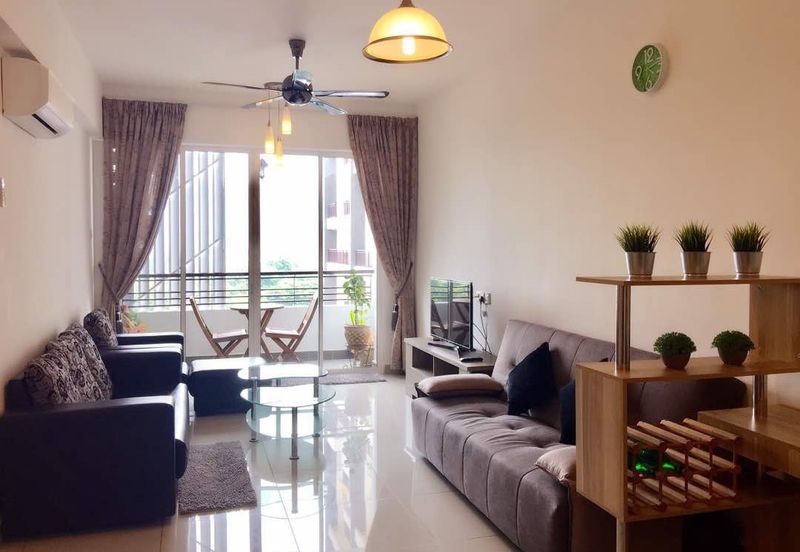 THE MAJESTIC (IMPERIAL & MAJESTIC)