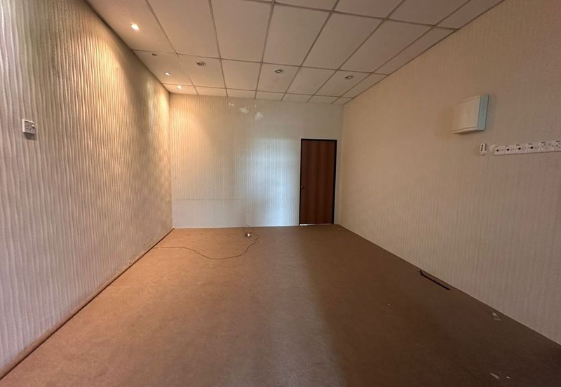 Ipoh Bercham 2nd Floor Office Lot For Rent  -facing main road