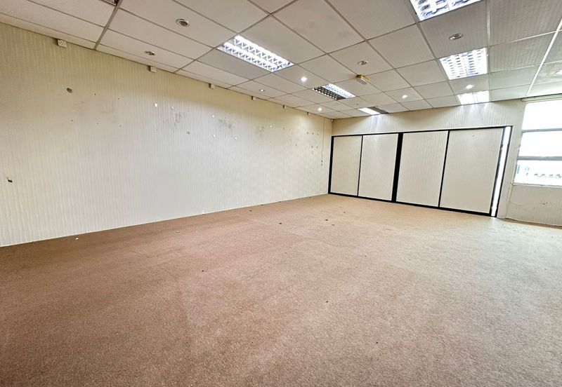Ipoh Bercham 2nd Floor Office Lot For Rent  -facing main road