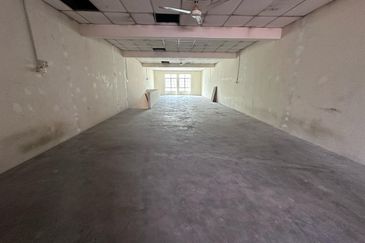 Double Storey Shop Lot For Sale in Klebang Chemor Ipoh Perak 