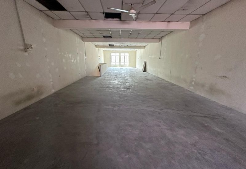 Double Storey Shop Lot For Sale in Klebang Chemor Ipoh Perak 