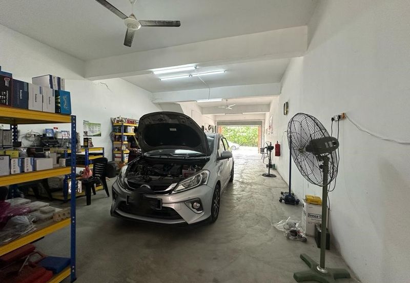 Double Storey Shop Lot For Sale in Klebang Chemor Ipoh Perak 