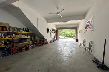 Double Storey Shop Lot For Sale in Klebang Chemor Ipoh Perak 