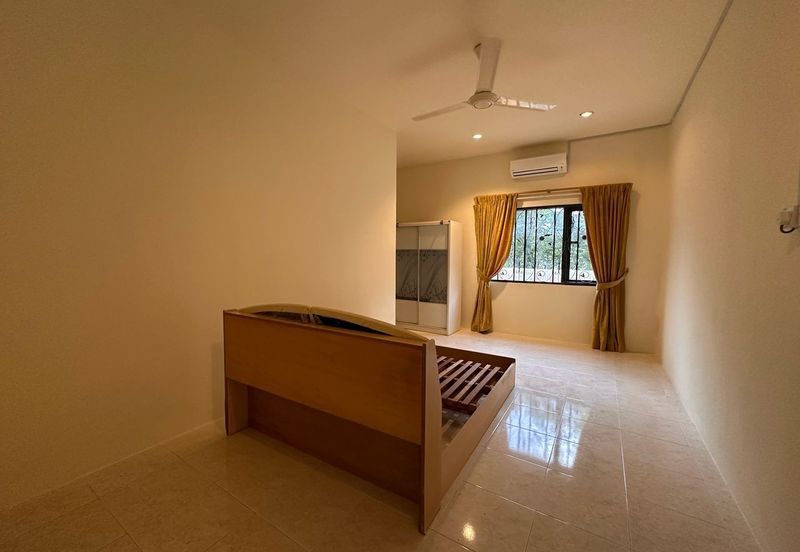 Double Storey Bungalow House For Rent at Klebang Ipoh-Newly Refurbished and Bigger Land area