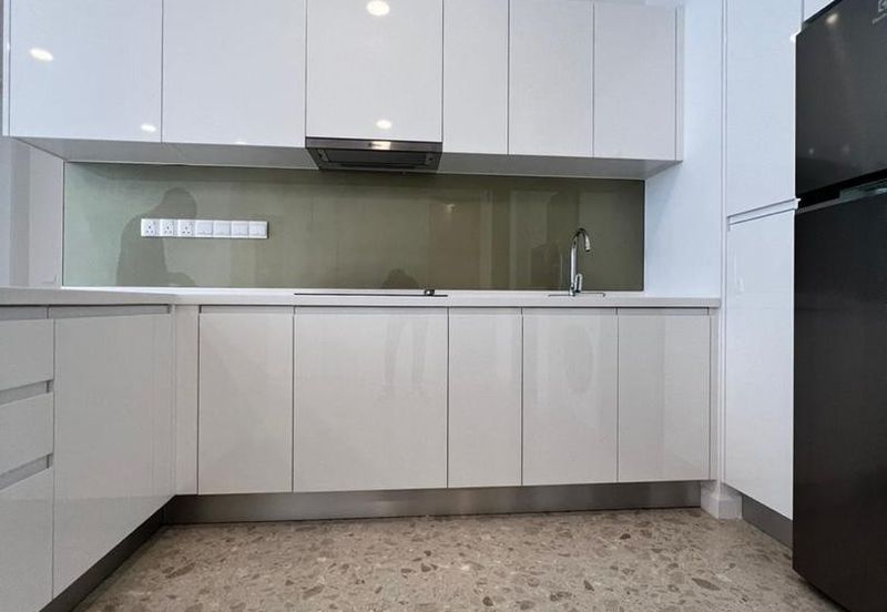 Pavilion Ceylon Hill