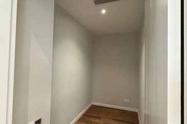 Pavilion Ceylon Hill